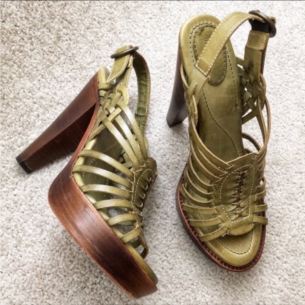 Frye heels in green leather platforms vintage 5" heels